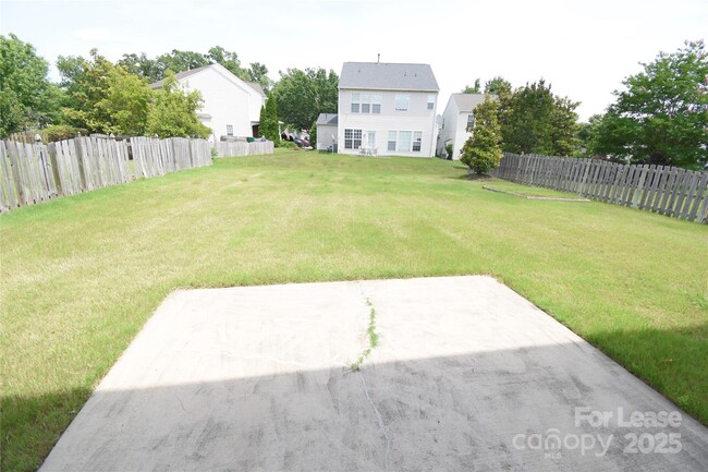 Building Photo - 10941 Claude Freeman Dr