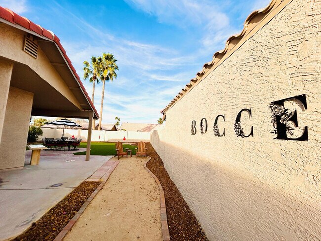 Building Photo - 4212 E Sandia St