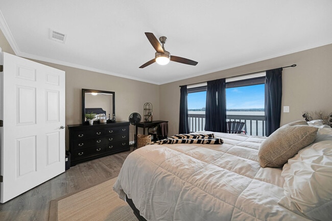 Building Photo - 206 Snug Harbour Dr