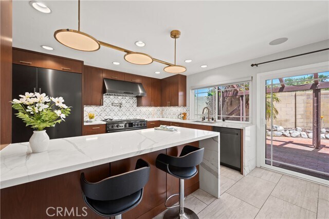 Building Photo - 9462 Pier Dr