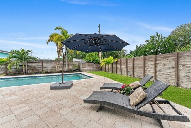 Building Photo - 1257 NW 5th St