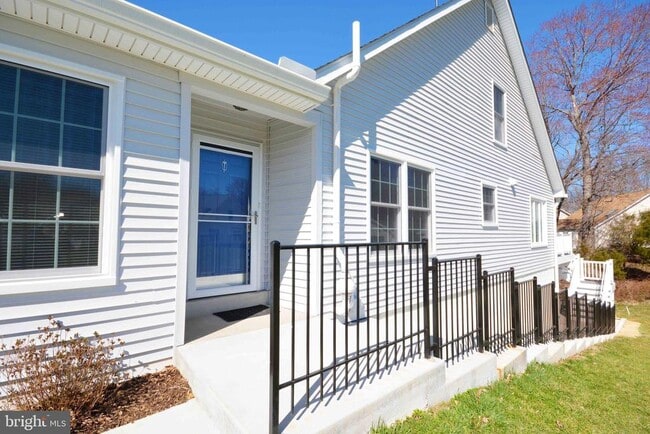 Building Photo - 2501 Eastern Point Ct