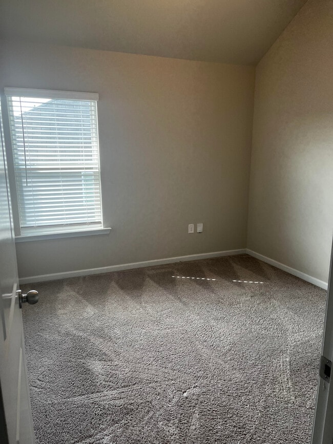 Building Photo - 7522 Congregation St