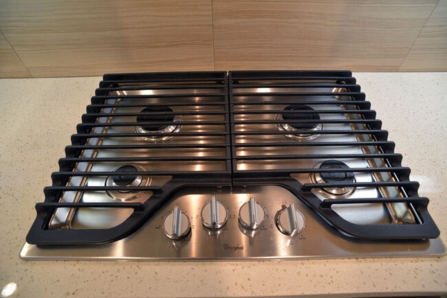 Quartzite Kitchen Countertops - 7930 Campion Dr