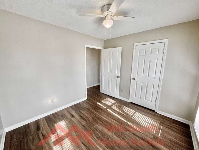 Building Photo - 7312 Countryside Road