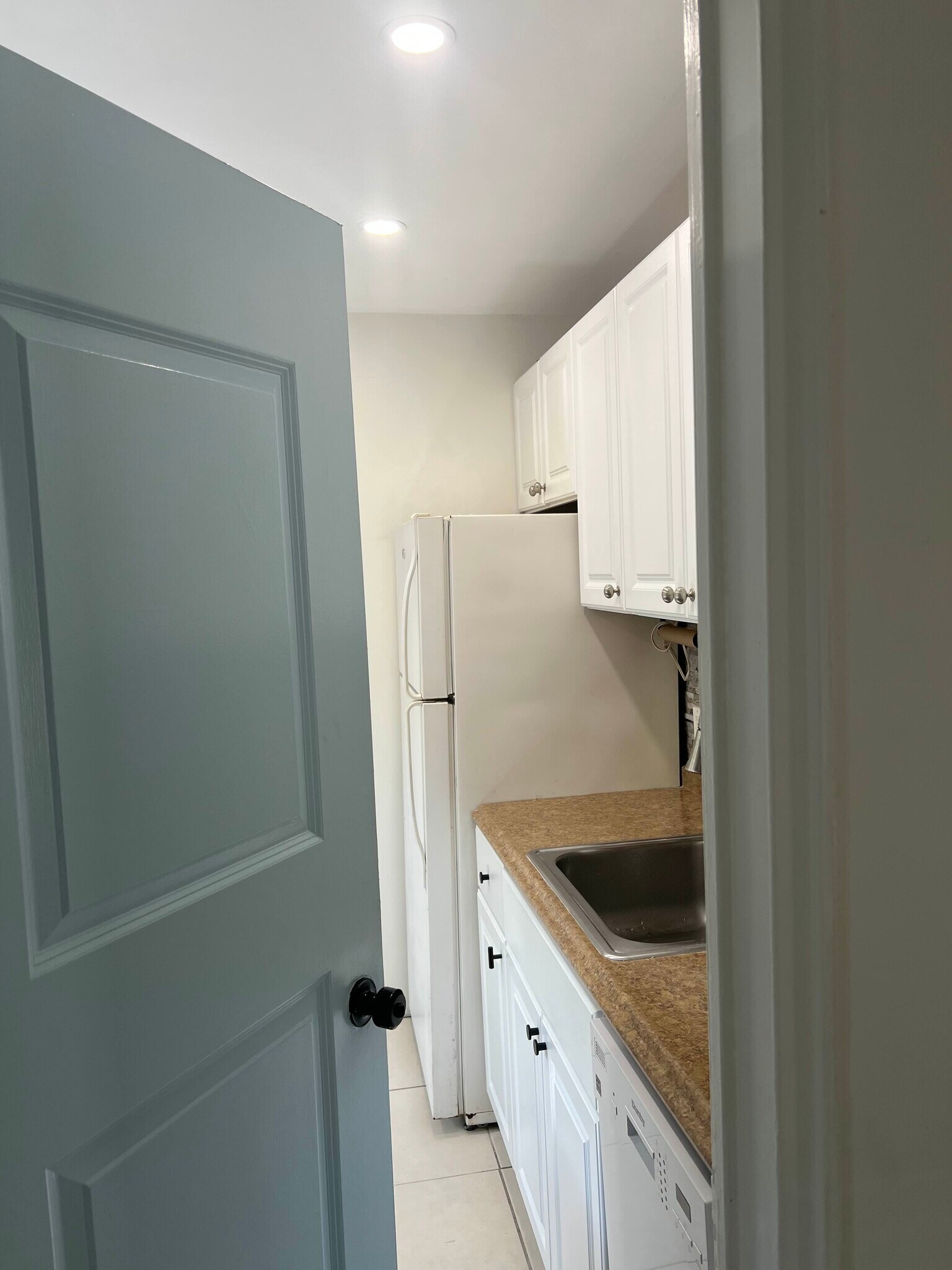 Kitchen entrace - 1301 NE 6th St