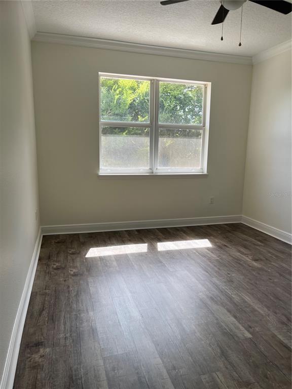 Building Photo - 200 Riverview Bend S