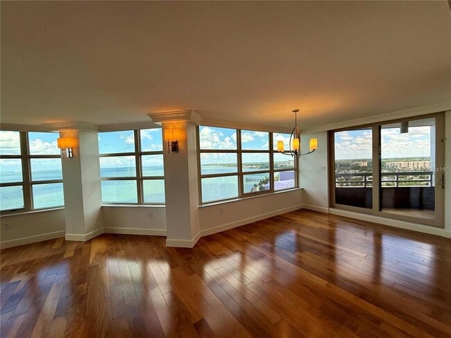 Building Photo - 988 Blvd of the Arts