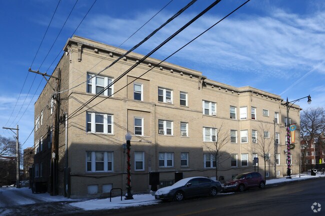 7600 N Sheridan Rd - The Howard Sheridan