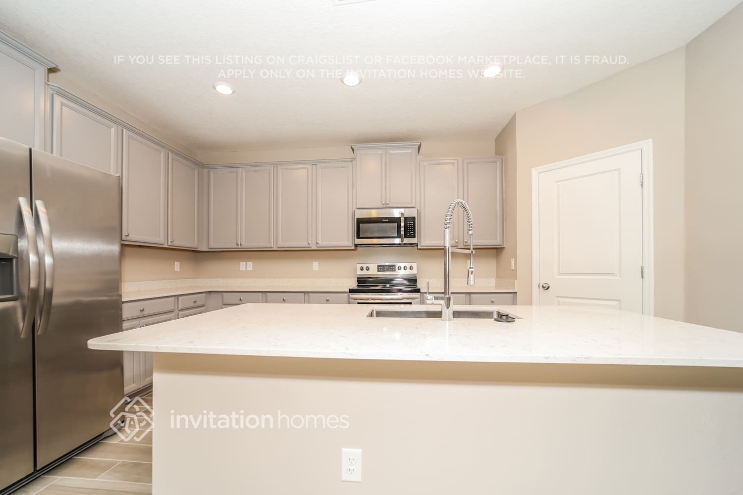 Building Photo - 7925 Thyme Trl