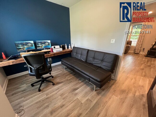 Building Photo - 25 Emma Dr