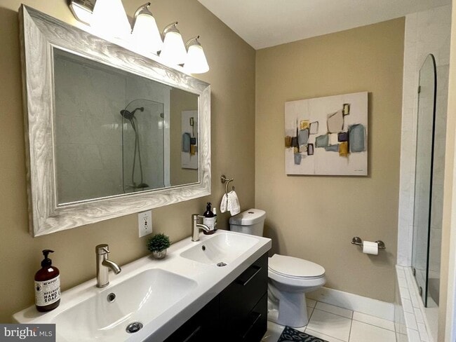 Building Photo - 11302 Gatesborough Ln