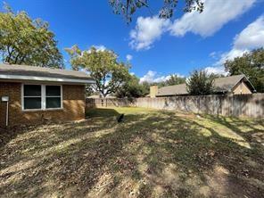 Building Photo - 1207 Anetta St