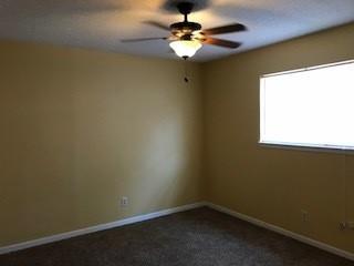 Building Photo - 317 N La Salle Dr