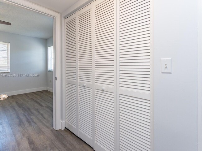 Building Photo - 2103 Renaissance Blvd