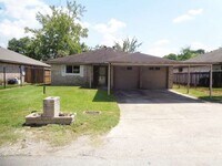 Building Photo - 1122 Havner Ln