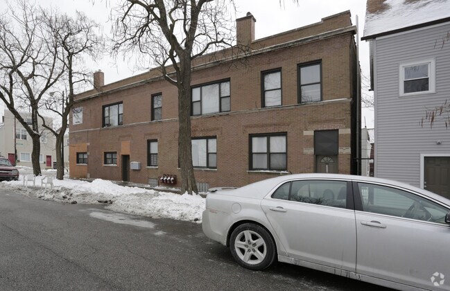 Building Photo - 9600 S Avenue L