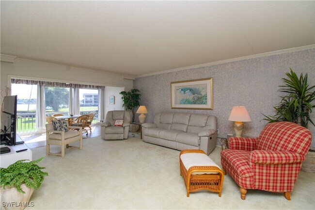 Building Photo - 3400 Gulf Shore Blvd N