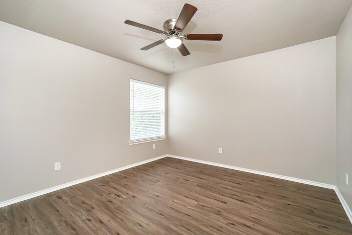 Building Photo - 6506 Oldham Cove