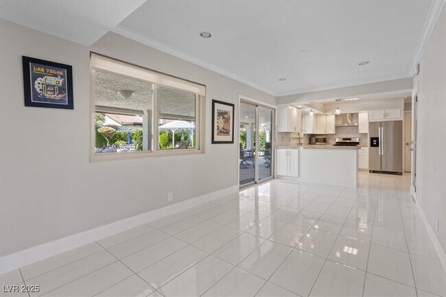 Building Photo - 2100 Westlund Dr