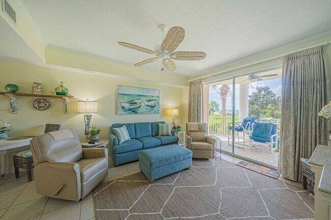 Building Photo - Marina View Rental!