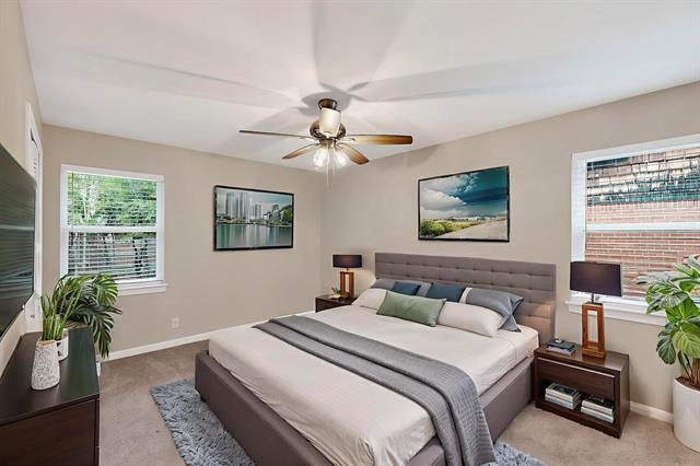 Building Photo - 10833 Palace Way