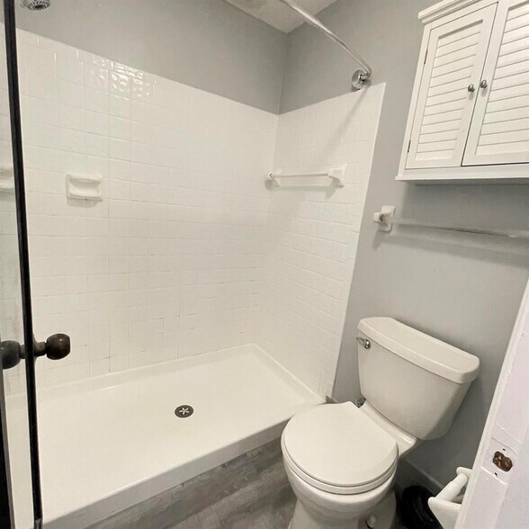 Building Photo - 3427 NW 47th Ave