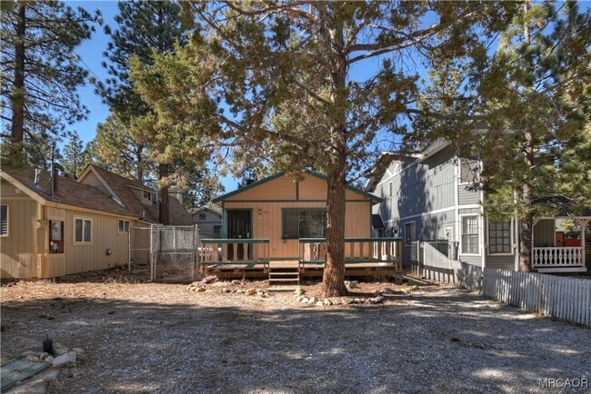 Building Photo - Big Bear City/Erwin Lake Area