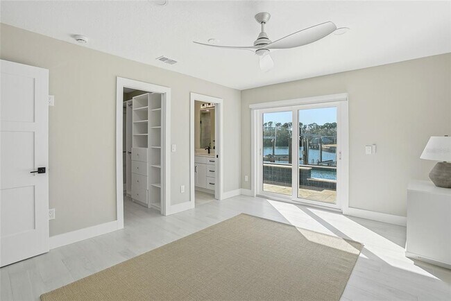 Building Photo - 3918 Americana Dr