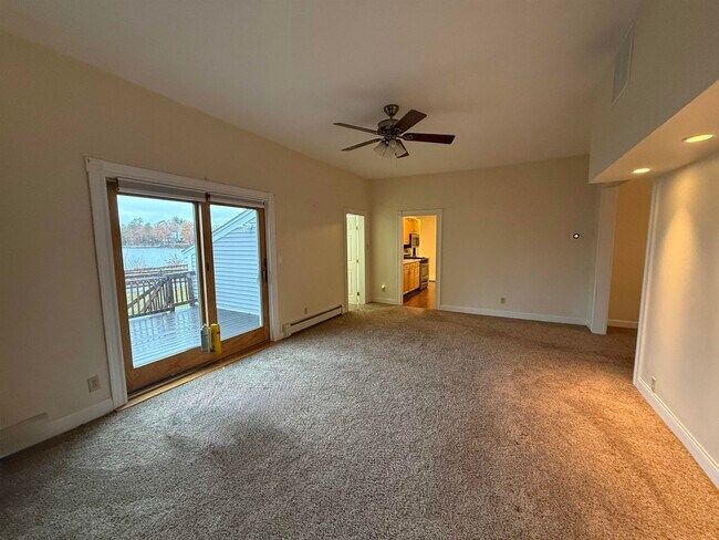 Building Photo - 361 Court St