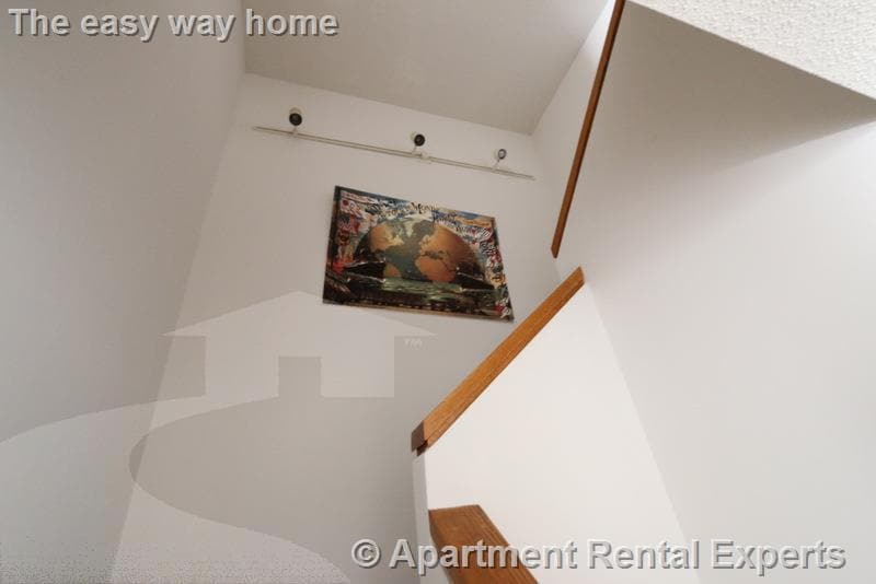 Building Photo - 175 Beacon St