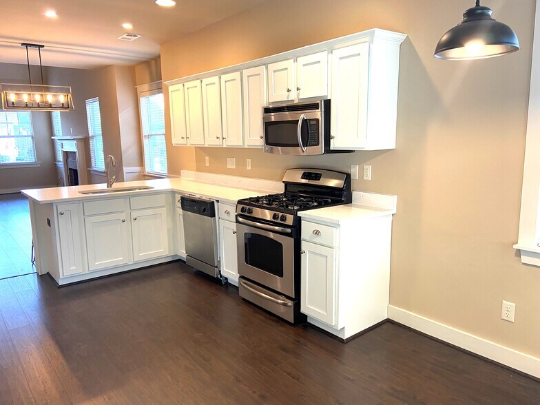 Building Photo - 1036 Crawford Ct