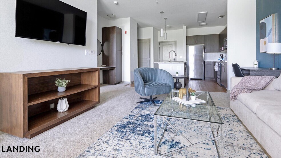 Building Photo - 10051 Perimeter Station Dr