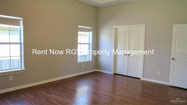 Building Photo - 8 Datepalm Ave