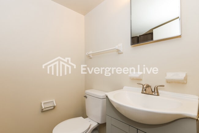 Building Photo - 7566 Mt Whitney