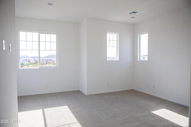 Building Photo - 26425 N 22nd Dr