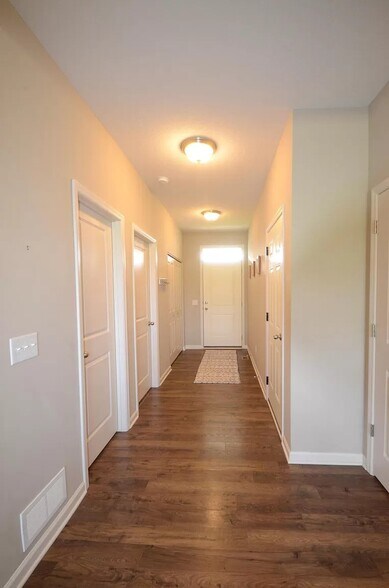 Front Entryway - 3546 Kady Ave NE