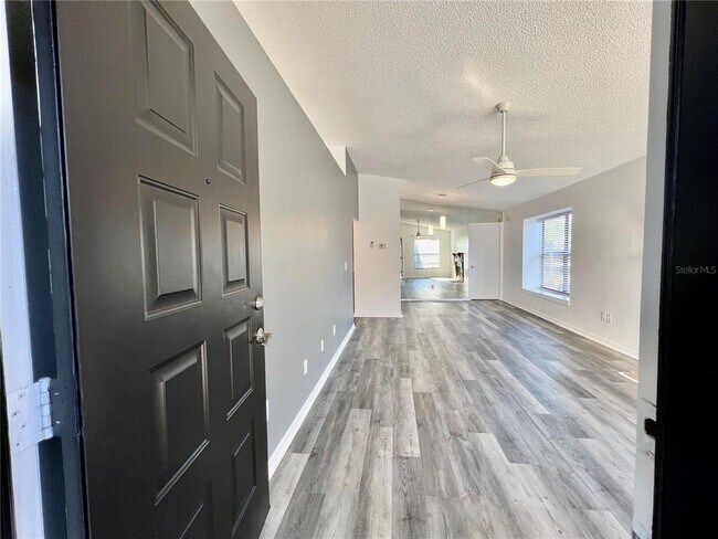 Building Photo - 4025 Angel Oak Ct