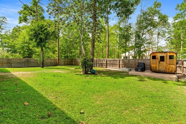 Building Photo - 106 Hibernate Way