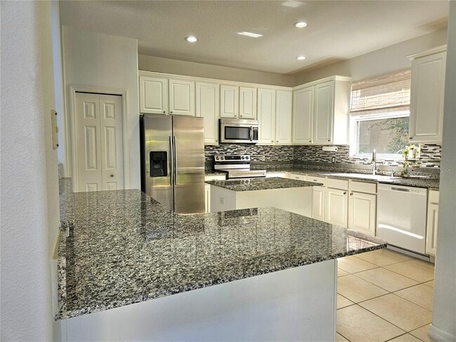 Building Photo - 2307 Messenger Cir
