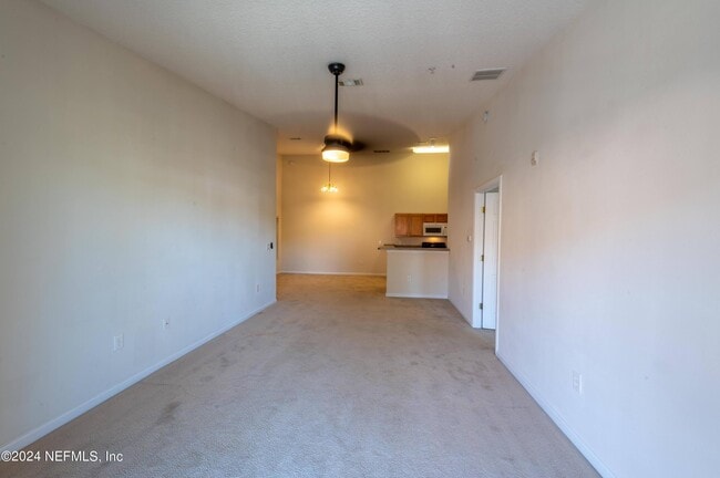 Building Photo - 9505 Armelle Way