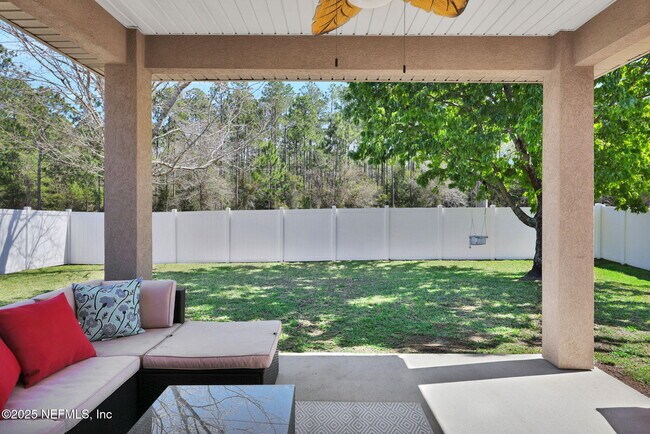 Building Photo - 16301 Magnolia Grove Way