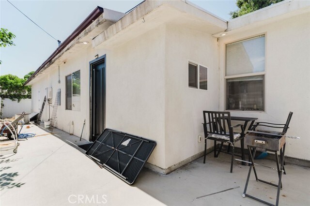Building Photo - 7347 Jamieson Ave