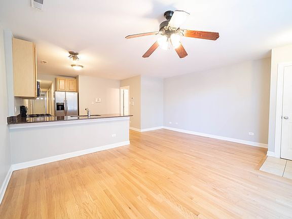 Building Photo - "Discover Urban Elegance: Spacious 2-Bed, ...