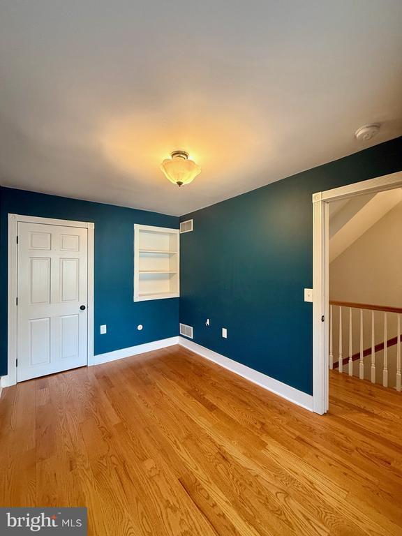 Building Photo - 2623 W 18th St