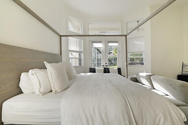 Building Photo - 21707 Marigot Dr