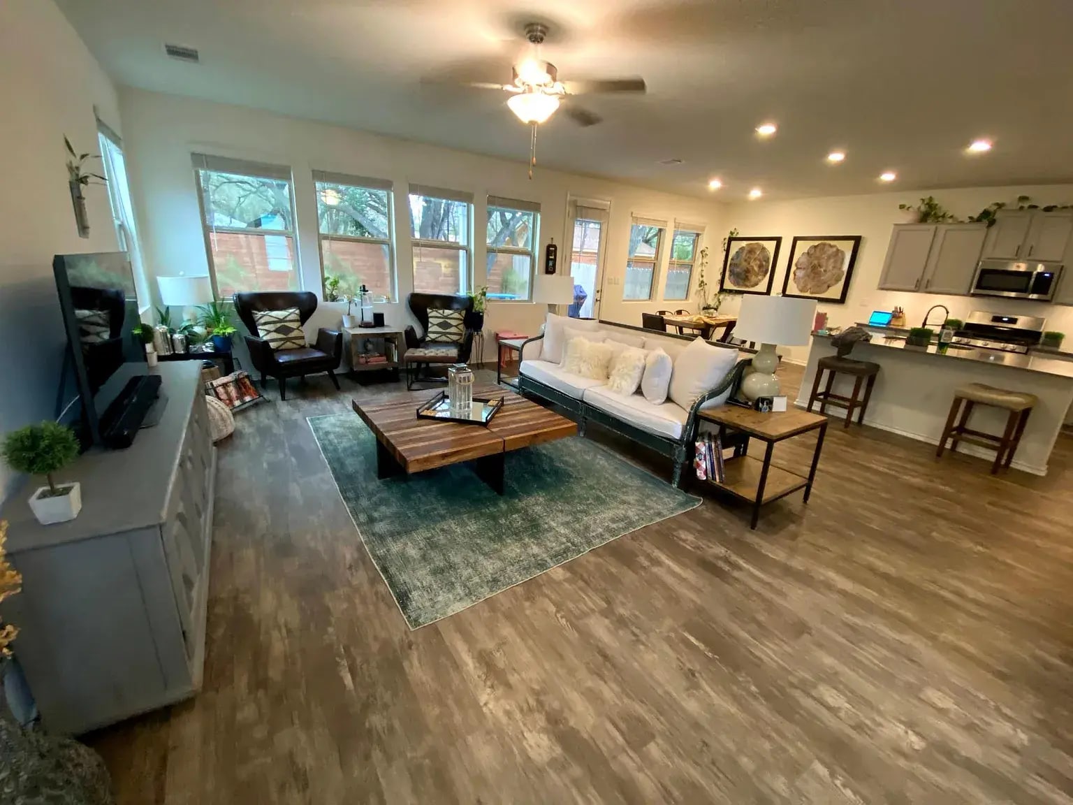 Building Photo - 10406 Bramble Berry Dr