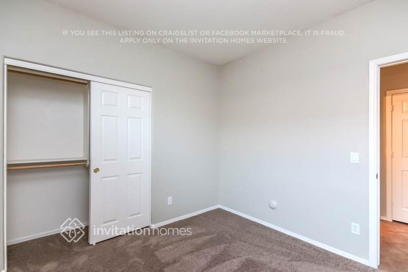 Building Photo - 17523 N 169th Dr