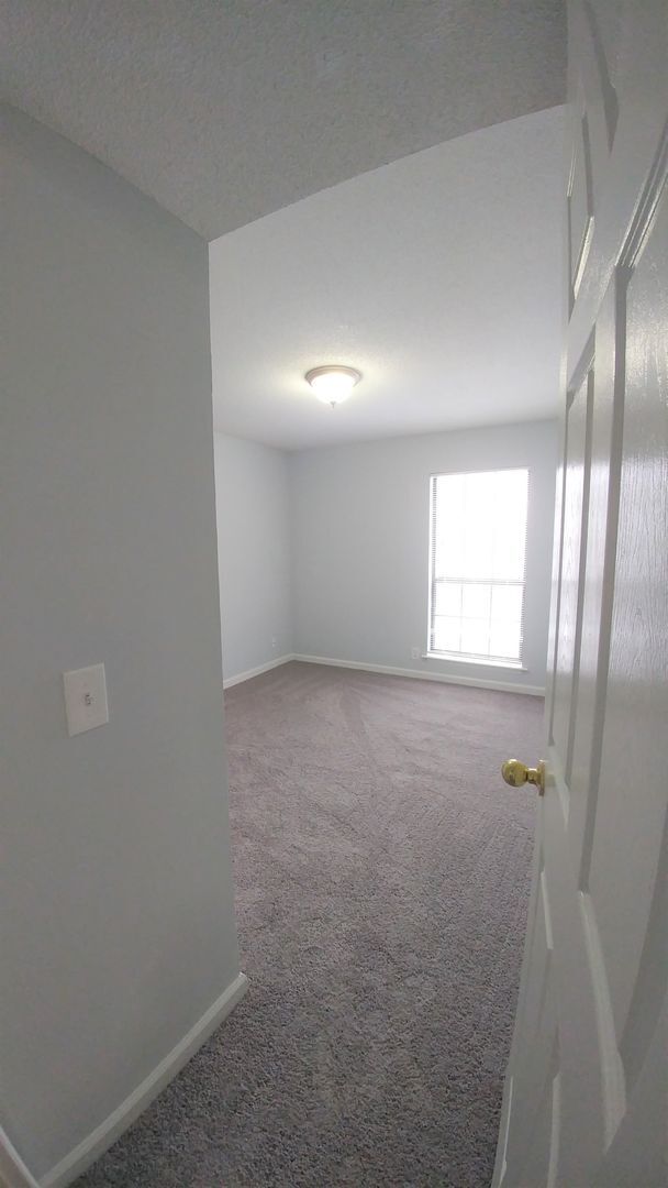 Building Photo - Updated 2BR Hermitage Condo – Fresh Upgrades & Great Location