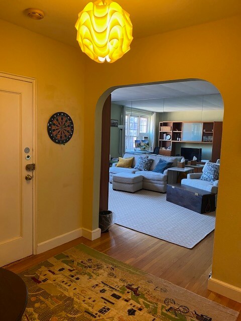 Building Photo - 339 Tappan St